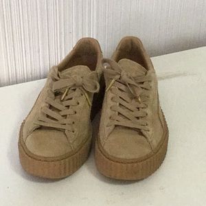 Rihanna FENTY oatmeal creepers